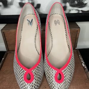 Victoria Secret Flats